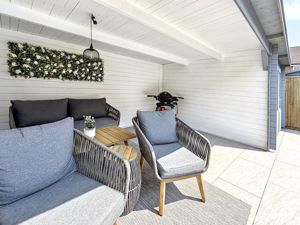 Outside Space- click for photo gallery